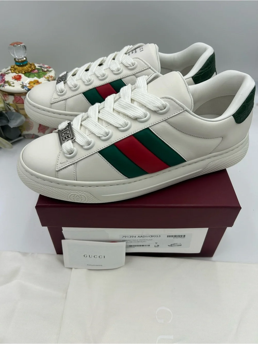 Men's Gucci ace web stripe leather sneakers size 9 fits 10 US made in Italy
